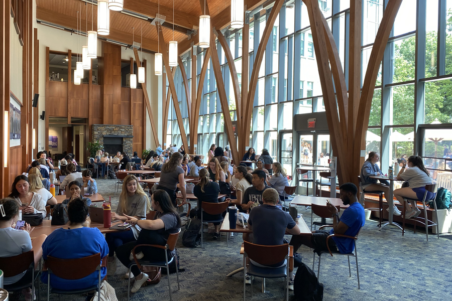 School of Nursing Pearson Building Atrium full of students