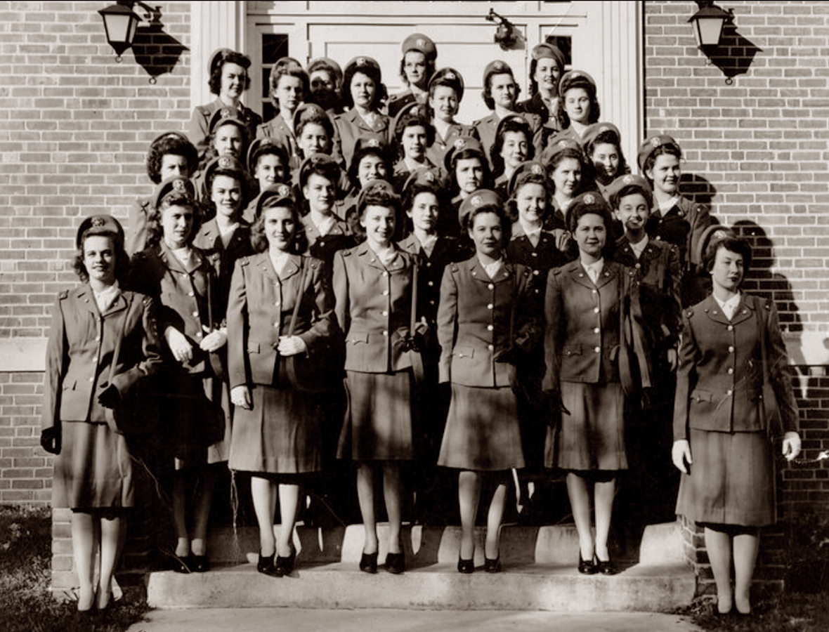 Uniformed School of Nursing students, class of 1947, on building steps