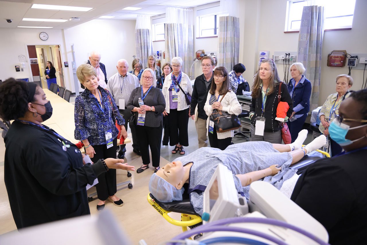 Reunion April 2023 School of Nursing Tour